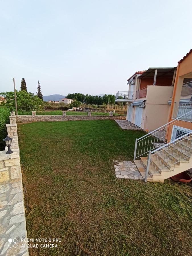 Lighthouse Apartments Chiliadou  Exterior foto